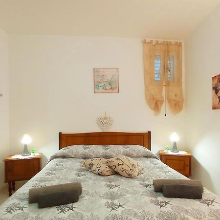 Villa Sweet Dreams à Ponza Extérieur photo